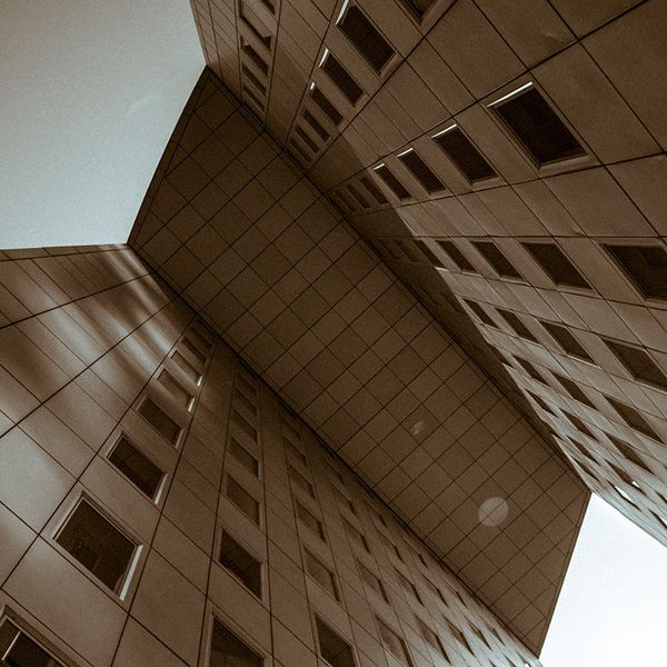 Architecture, contre-plongée